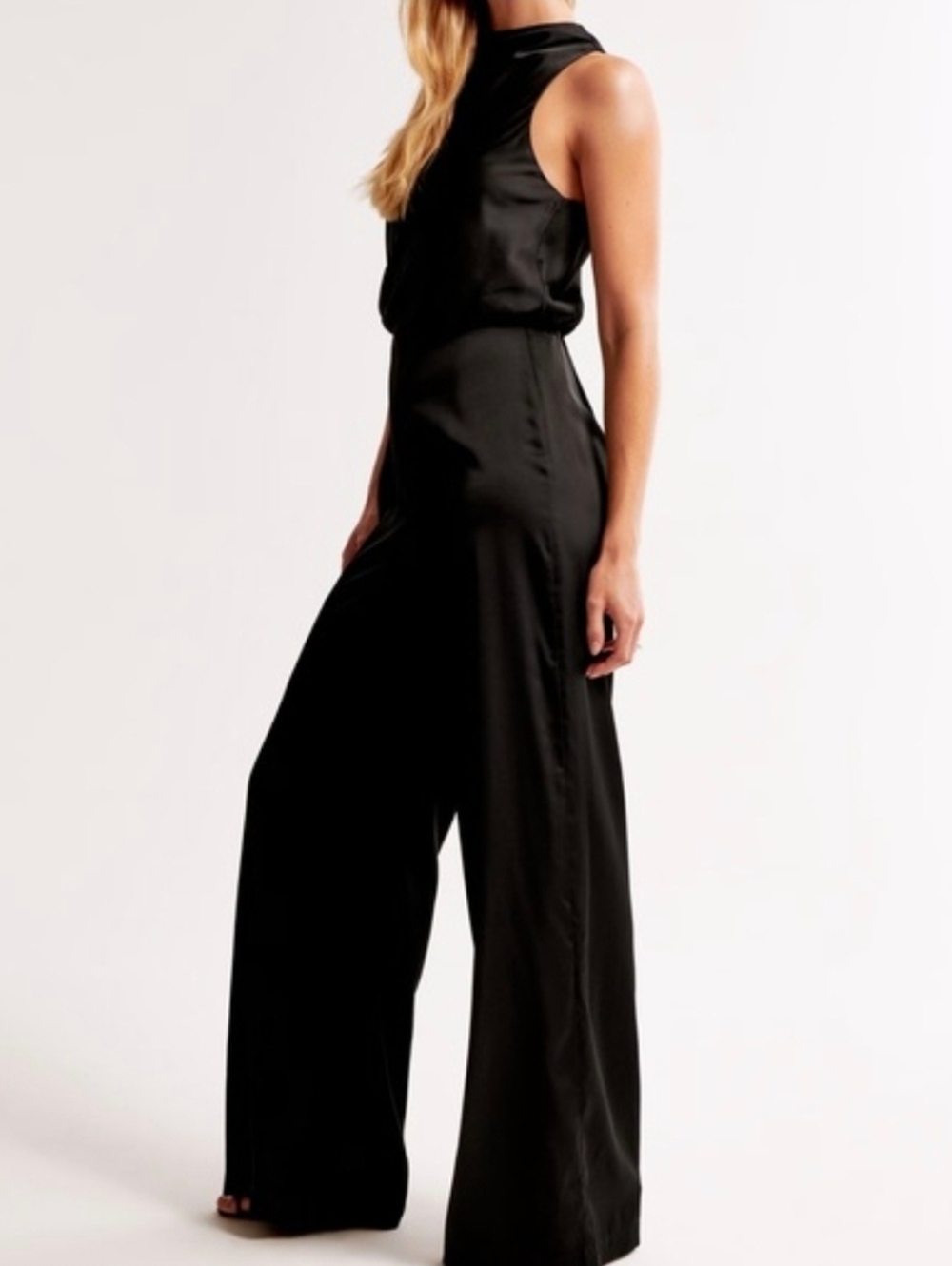 Abercrombie & Fitch Black Sleeveless Wide-Leg Jumpsuit Size L NWT